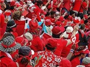 Bóng đá anh, ngoại hạng anh, lịch thi đấu euro 2012, Thái Lan: "Áo đỏ" trở lại đường phố